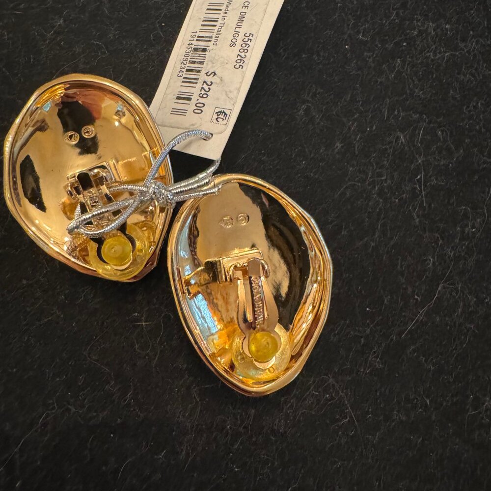 Swarovski the ELEMENTS CLIP EARRINGS, GREEN, GOLD-TONE PLATED - Picture 4 of 5